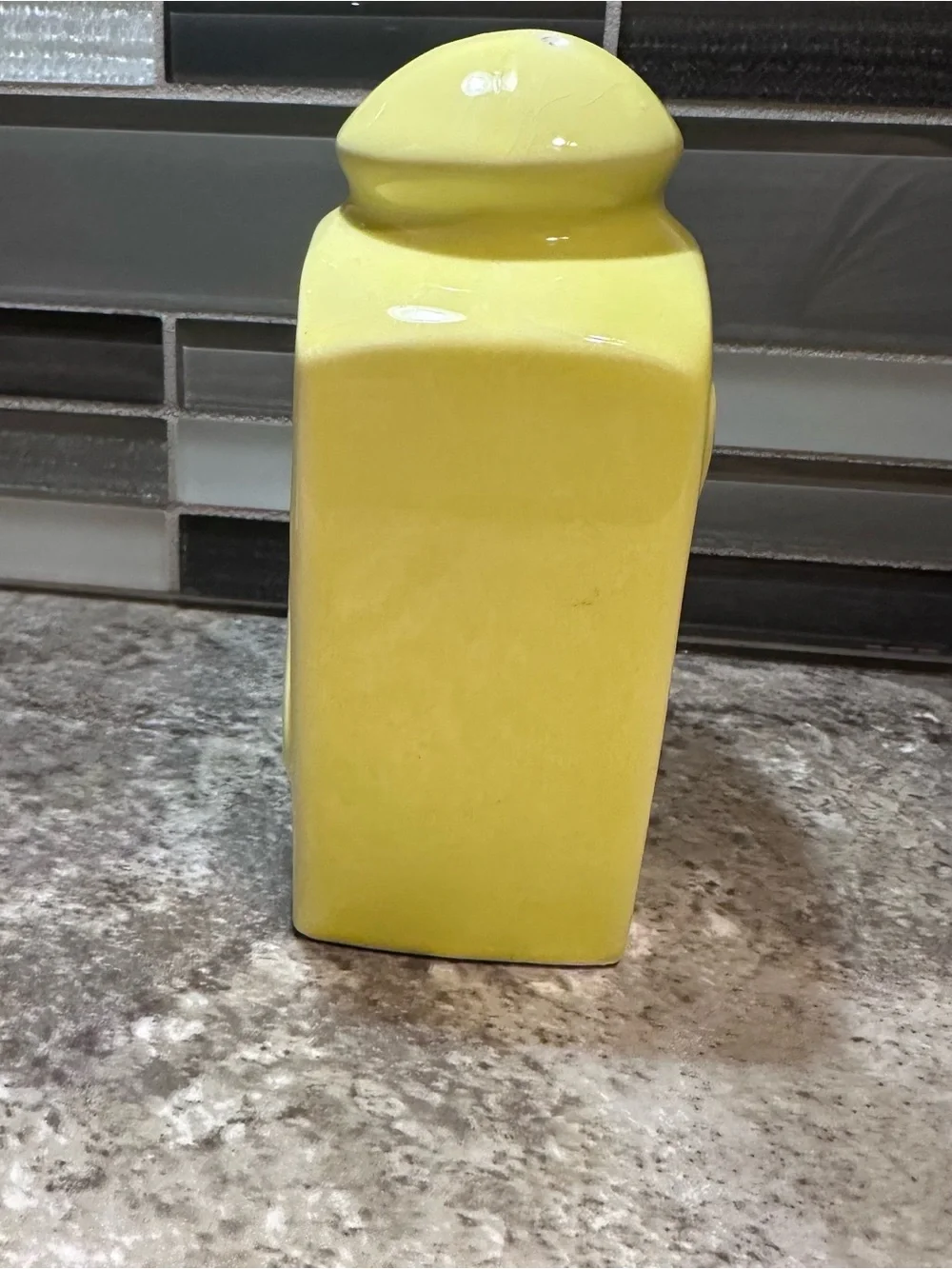 Vintage Yellow Ceramic Talc Powder Dispenser ~ Bradshawa International
